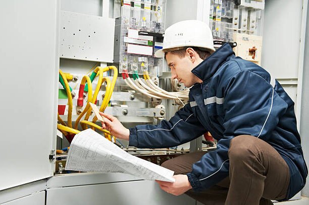 electricistas viviendas Camponaraya